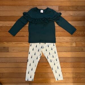 Hanna Andersson Forest Green Top and Christmas Tree Leggings